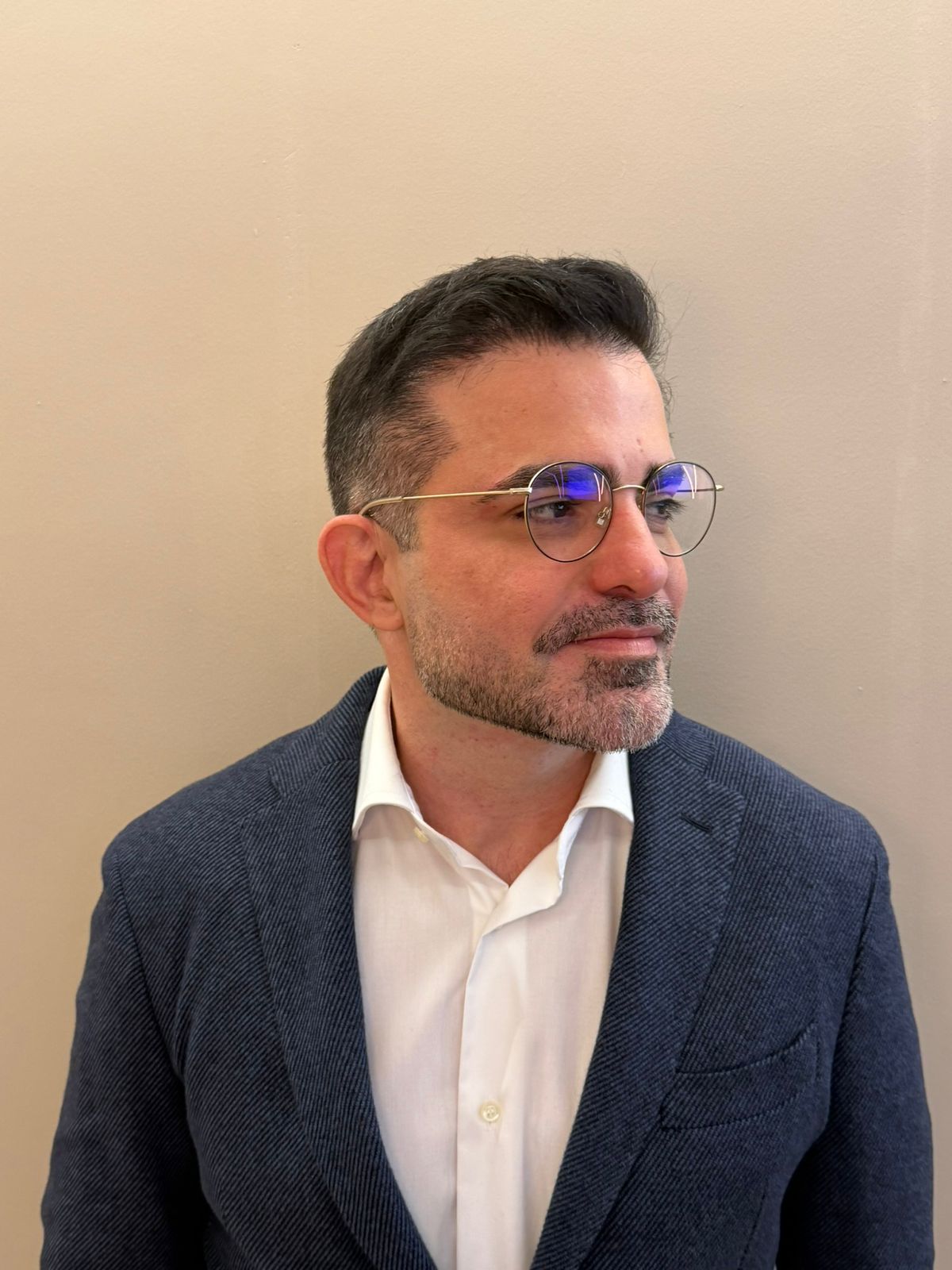 Me. Daniel Marques - CEO